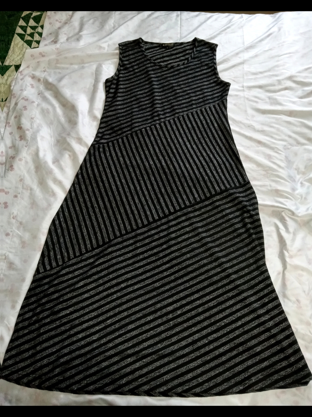 Lavena Fashion Sleeveless Striped A-Line Dress - Black & Gray - Size Large